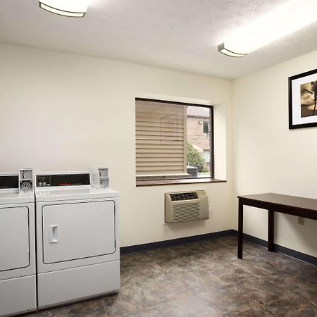 Days Inn By Wyndham Middletown Exteriér fotografie