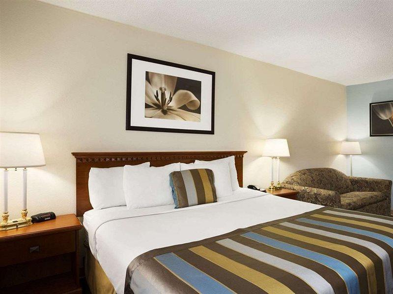 Days Inn By Wyndham Middletown Exteriér fotografie