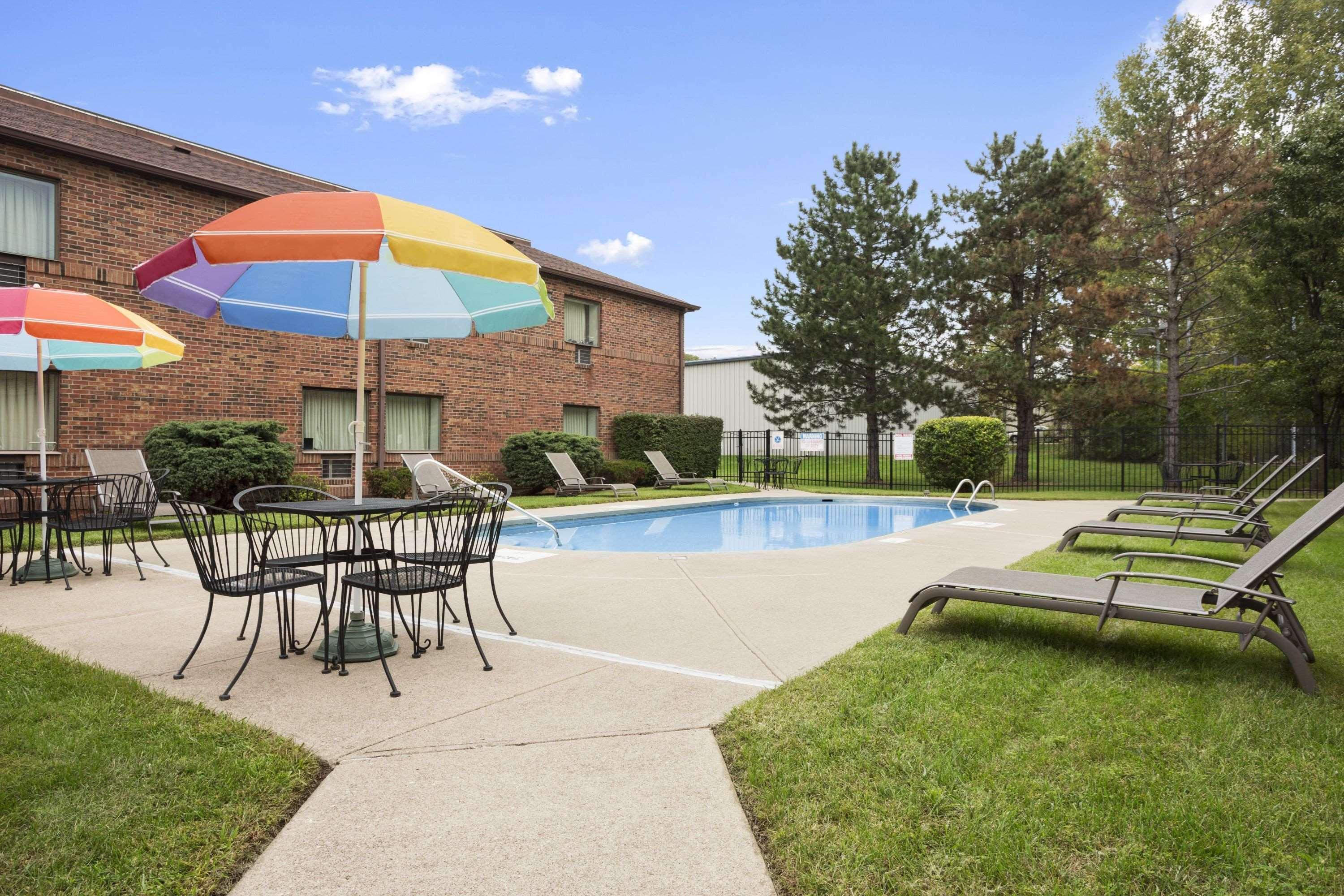 Days Inn By Wyndham Middletown Exteriér fotografie